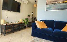 The American Dream - One Bedroom Apartment With Stunning Views